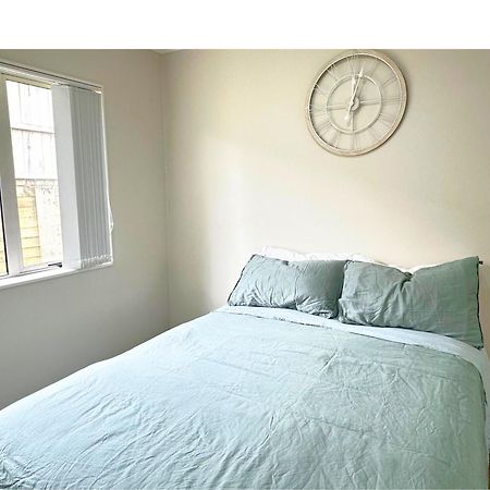 Bright&Cozy Room - Homestay Style - On Street Parking Only Auckland Luaran gambar